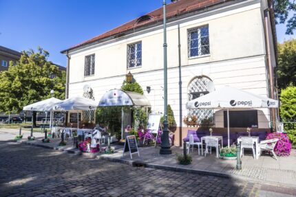 ogródek budynek zewn